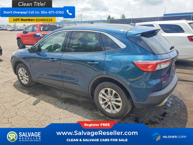 Used 2020 Ford Escape SE FWD image 3