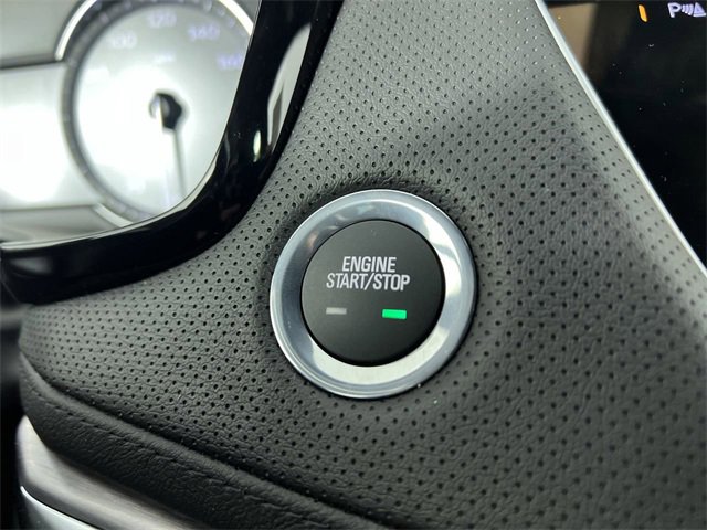 Used 2025 Cadillac XT5 Luxury image 17