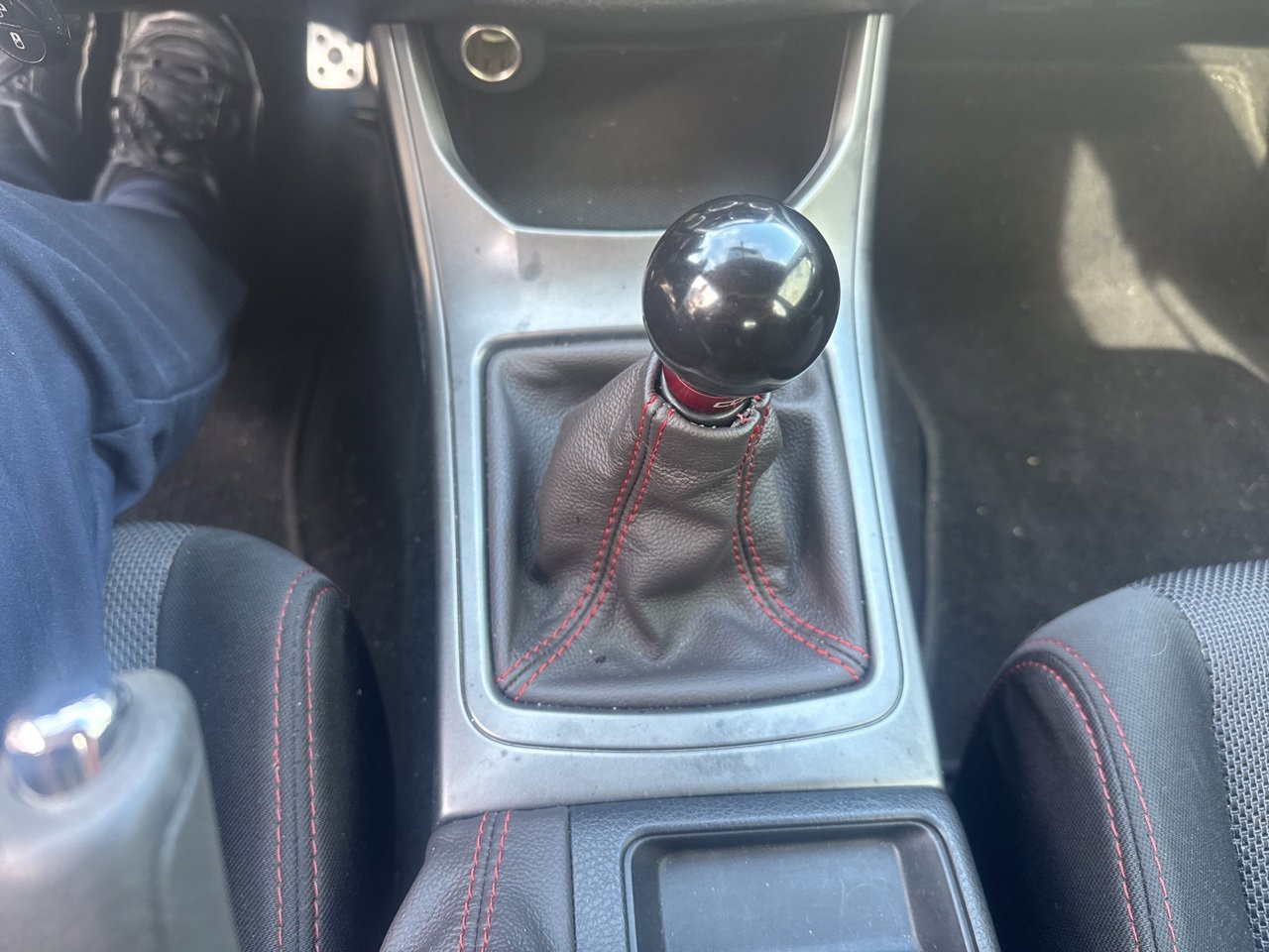 Used 2012 Subaru Impreza WRX Hatchback image 4