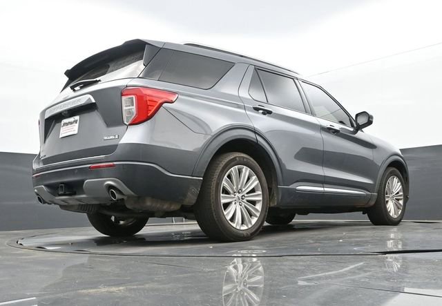 Used 2022 Ford Explorer Limited w/ Equipment Group 301A RWD image 11