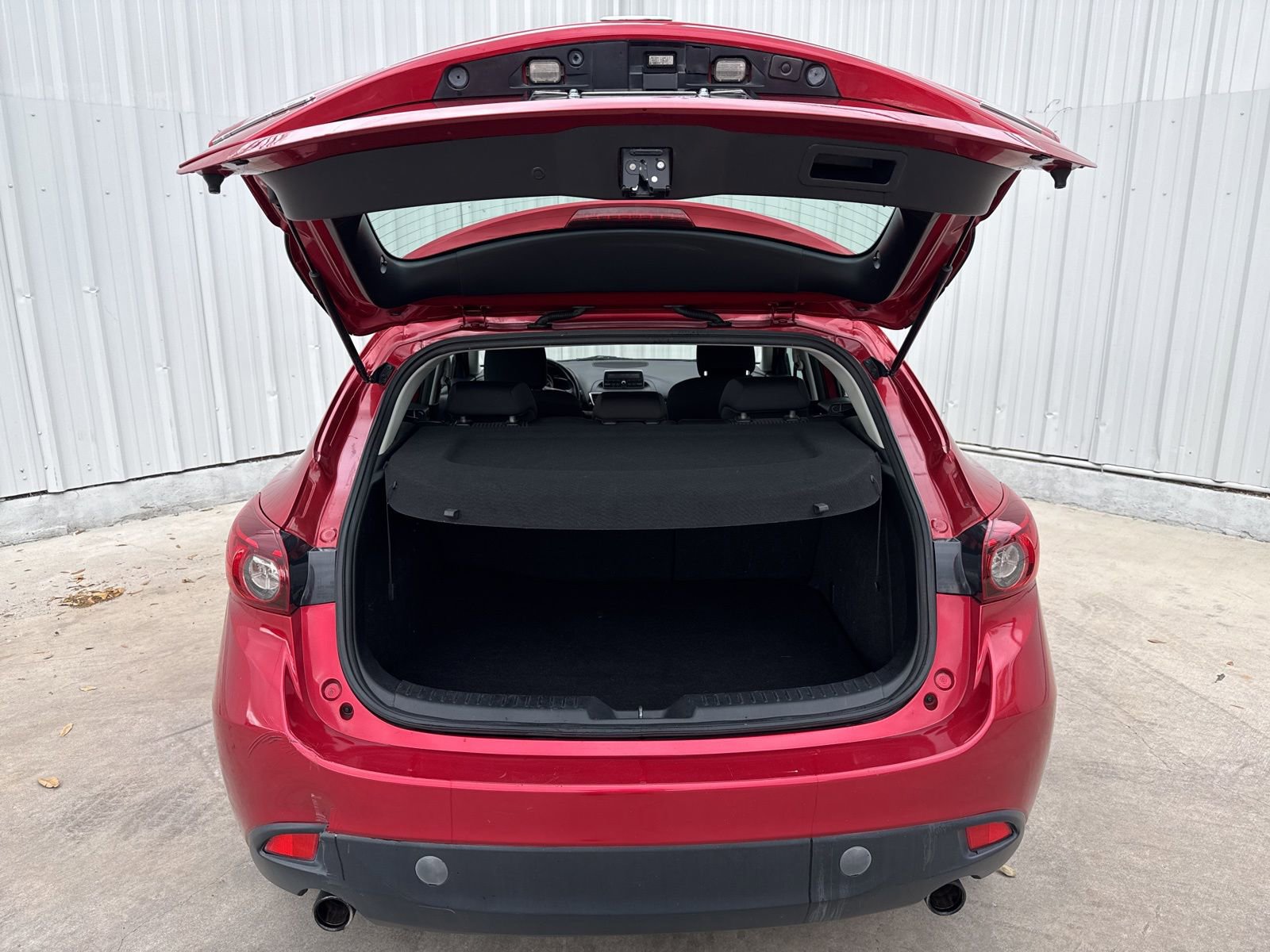 Used 2014 MAZDA MAZDA3 i Touring image 8