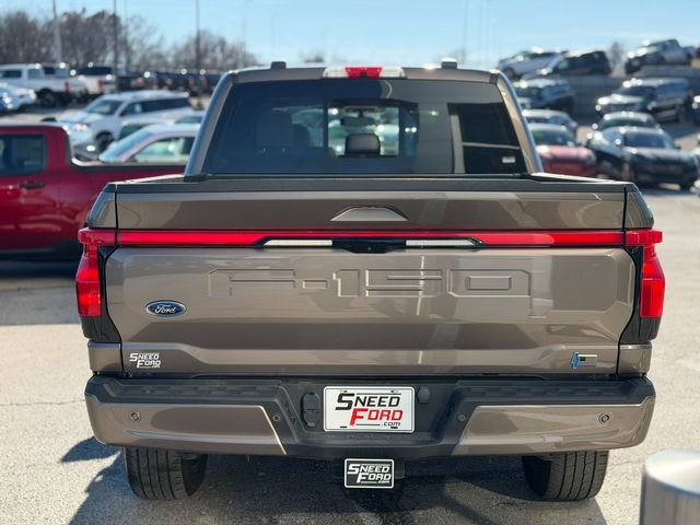 Used 2022 Ford F150 Lightning Platinum image 6