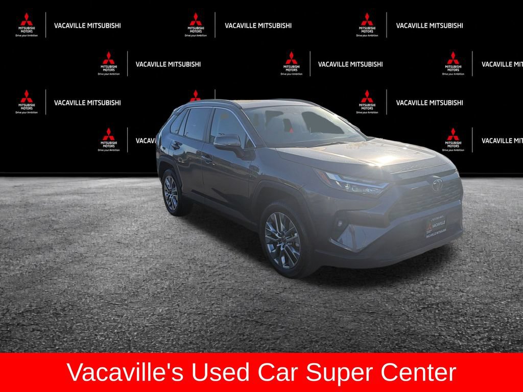 Used 2023 Toyota RAV4 XLE Premium AWD/4WD image 2