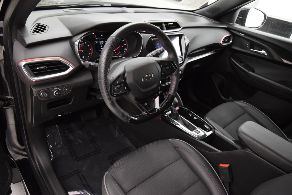 Used 2023 Chevrolet TrailBlazer RS w/ Convenience Package image 20