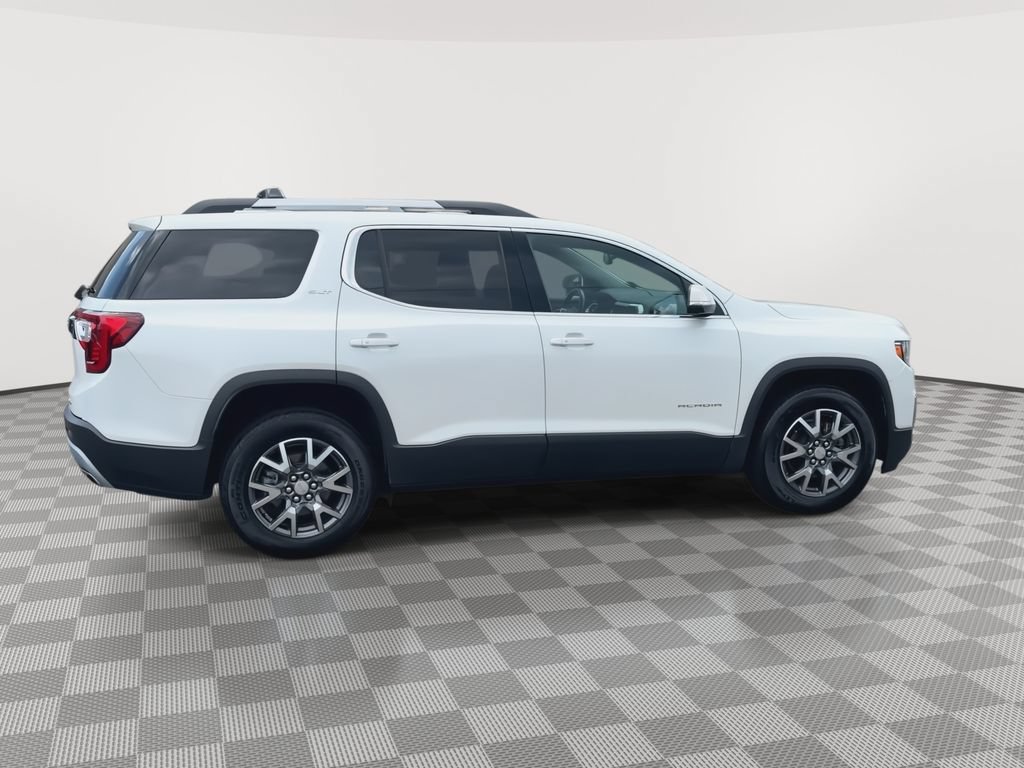 Used 2023 GMC Acadia SLT w/ Technology Package AWD/4WD image 9