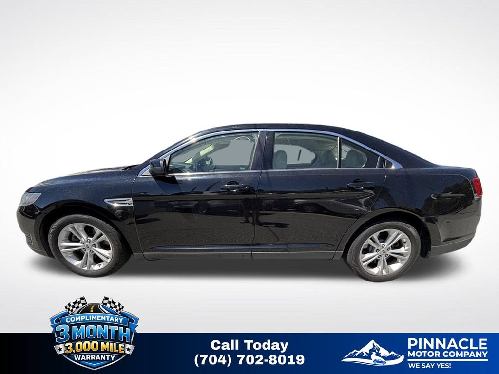 Used 2016 Ford Taurus SEL FWD image 7