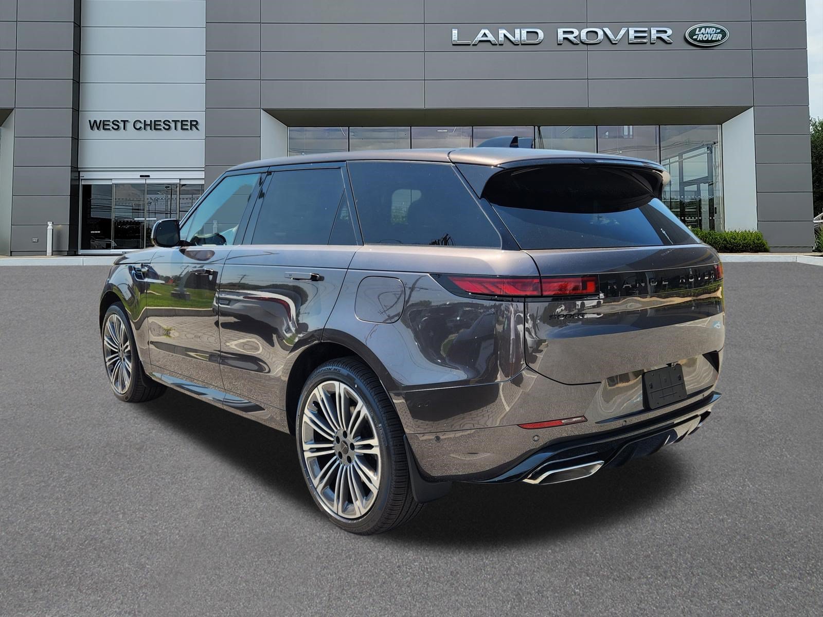 New 2026 Land Rover Range Rover Sport Dynamic SE AWD/4WD image 3