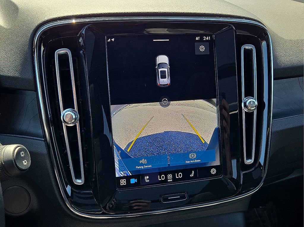Used 2023 Volvo XC40 Recharge Plus AWD/4WD image 29