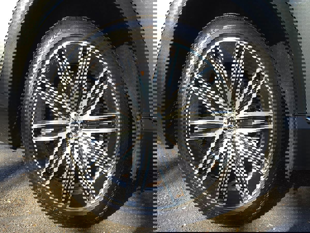 Used 2023 Mercedes-Benz EQE 500 4MATIC SUV image 77