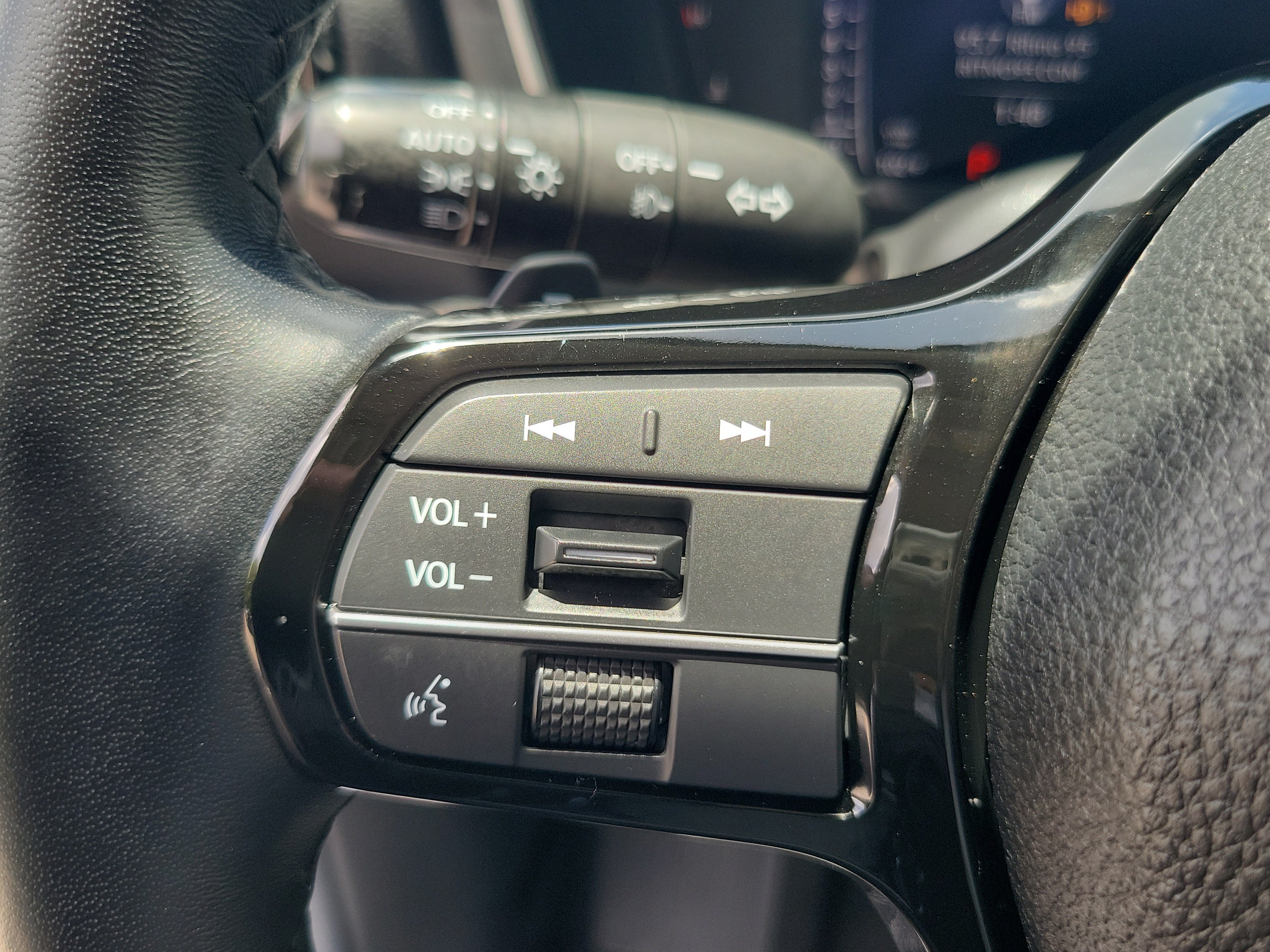 Used 2024 Honda Pilot Elite image 27