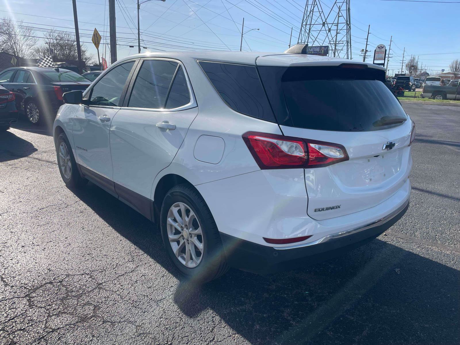Used 2021 Chevrolet Equinox LT FWD image 3