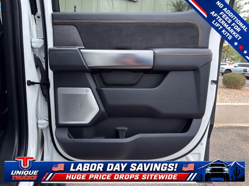 Used 2023 Ford F250 Platinum w/ Tremor Off-Road Package AWD/4WD image 27