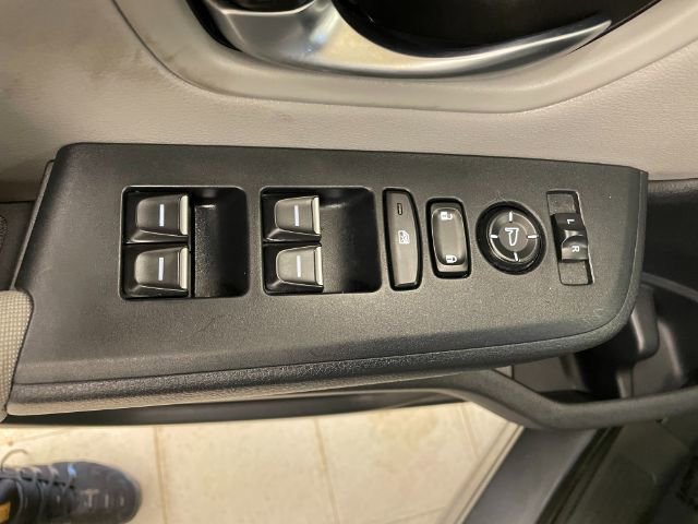 Used 2024 Honda Pilot LX image 19