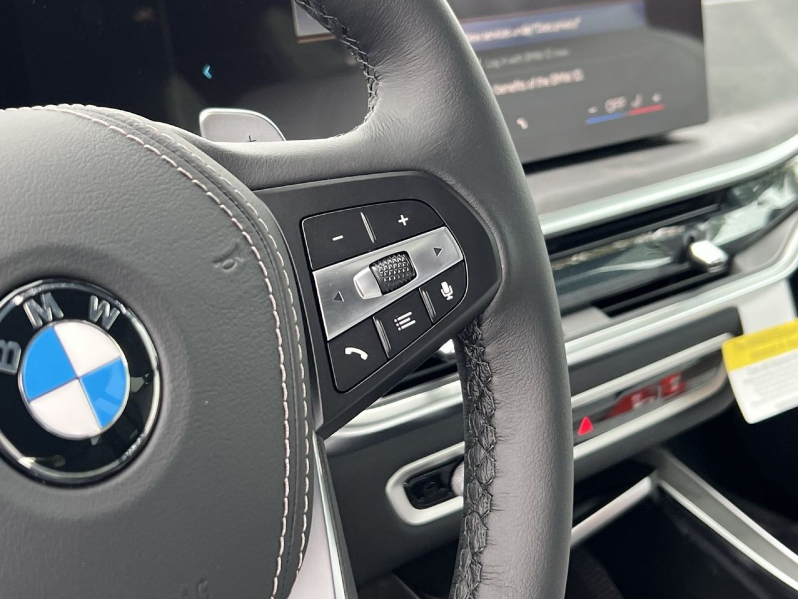 New 2026 BMW X5 xDrive40i w/ Climate Comfort Package AWD/4WD image 31