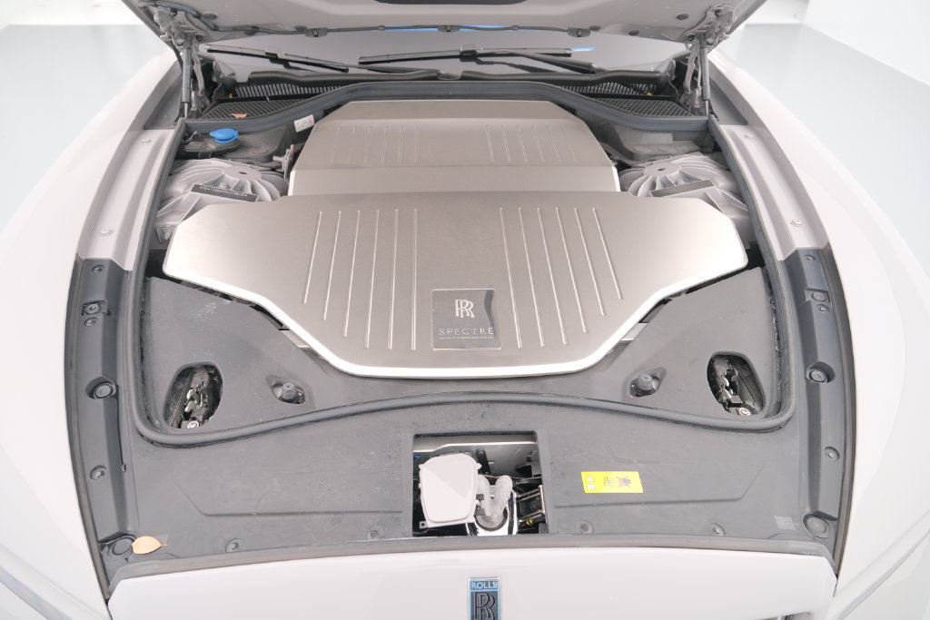 Used 2024 Rolls-Royce Spectre w/ Spectre Launch Package AWD/4WD image 43