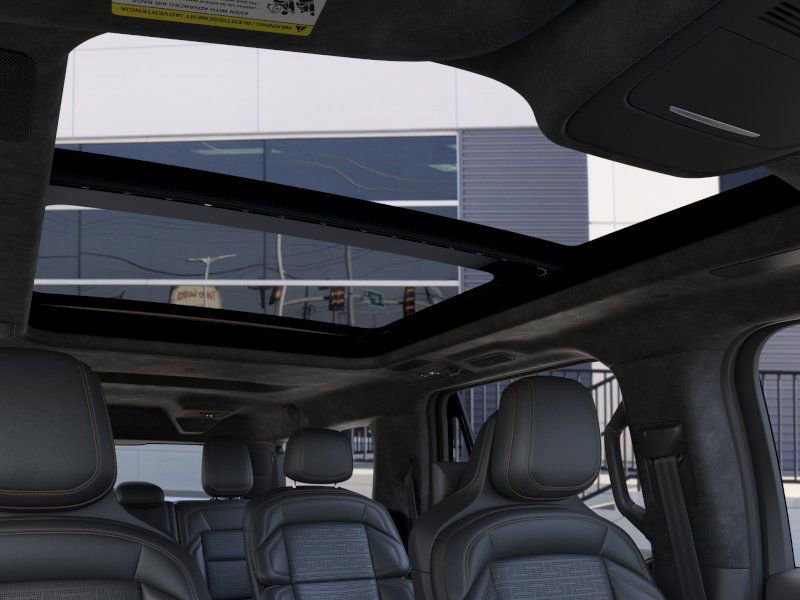 New 2025 Lincoln Navigator L Black Label image 22