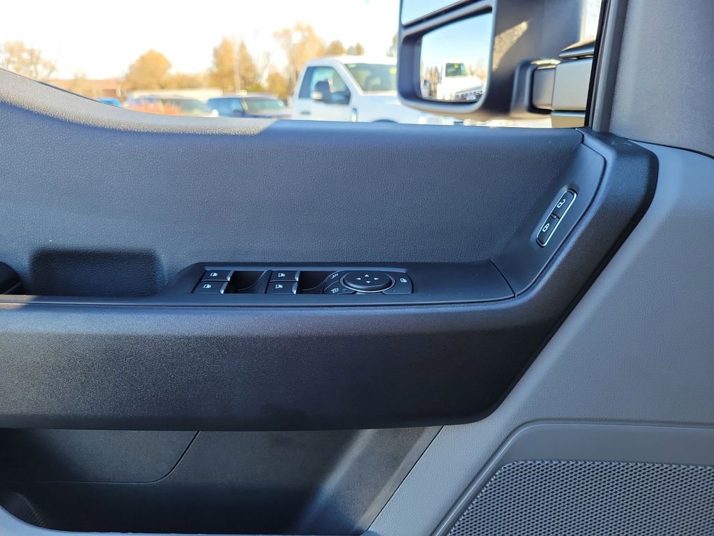 New 2026 Ford F250 XL w/ XL Off-Road Package image 18