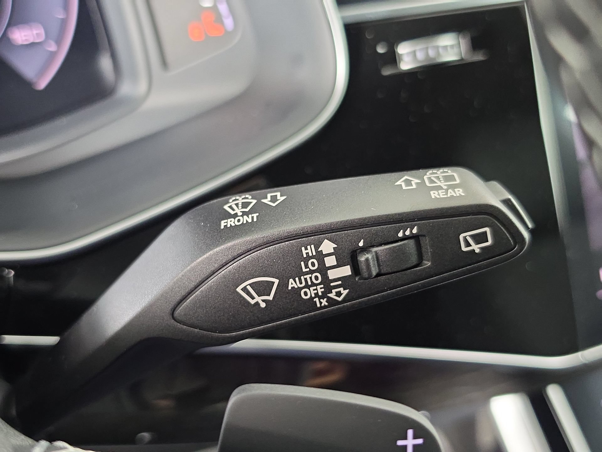 New 2026 Audi Q8 Prestige AWD/4WD image 21