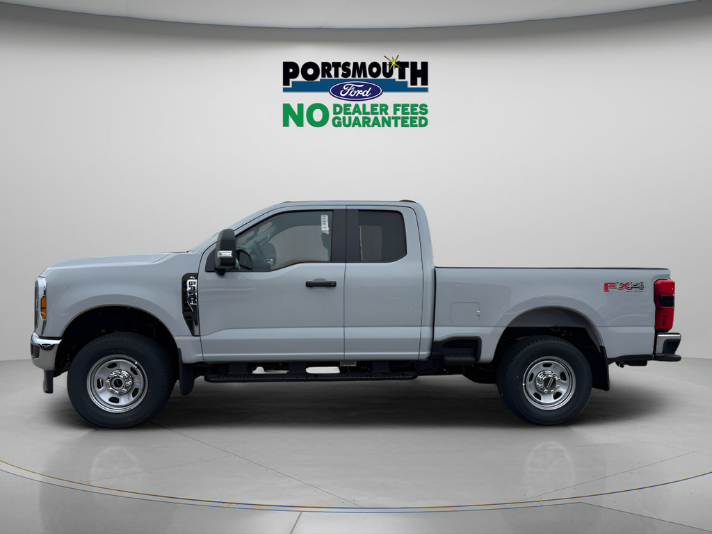 New 2026 Ford F350 XL w/ 360-Degree Camera Package AWD/4WD image 2
