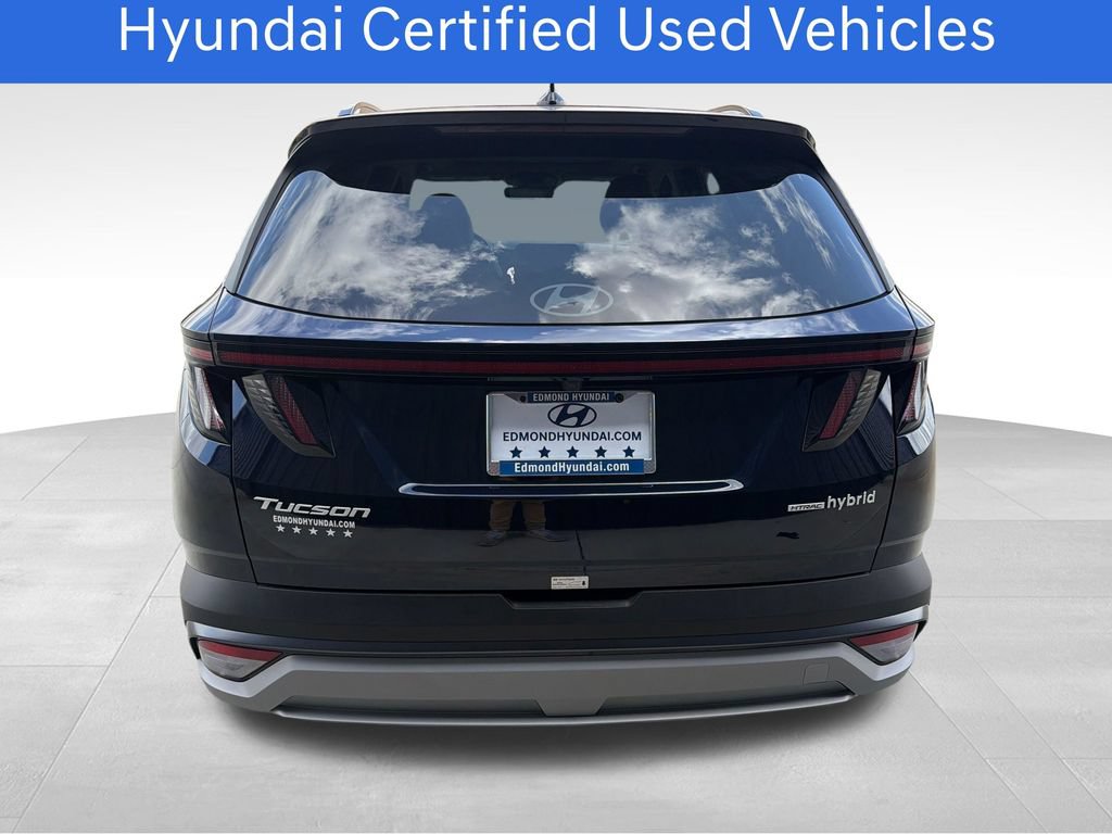Certified 2025 Hyundai Tucson SEL AWD/4WD image 4