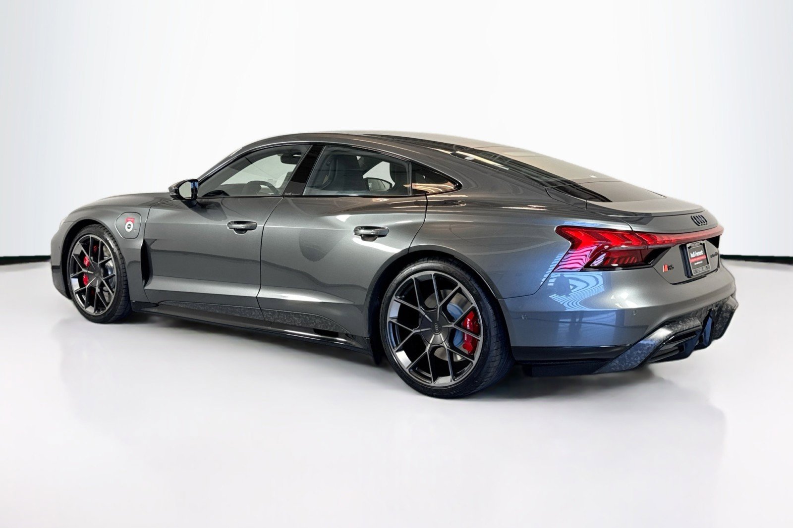 New 2026 Audi RS e-tron GT performance AWD/4WD image 7