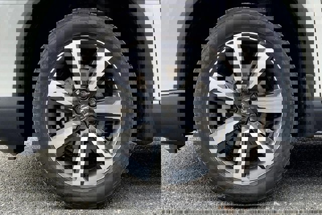 Used 2023 Honda Pilot Elite image 8