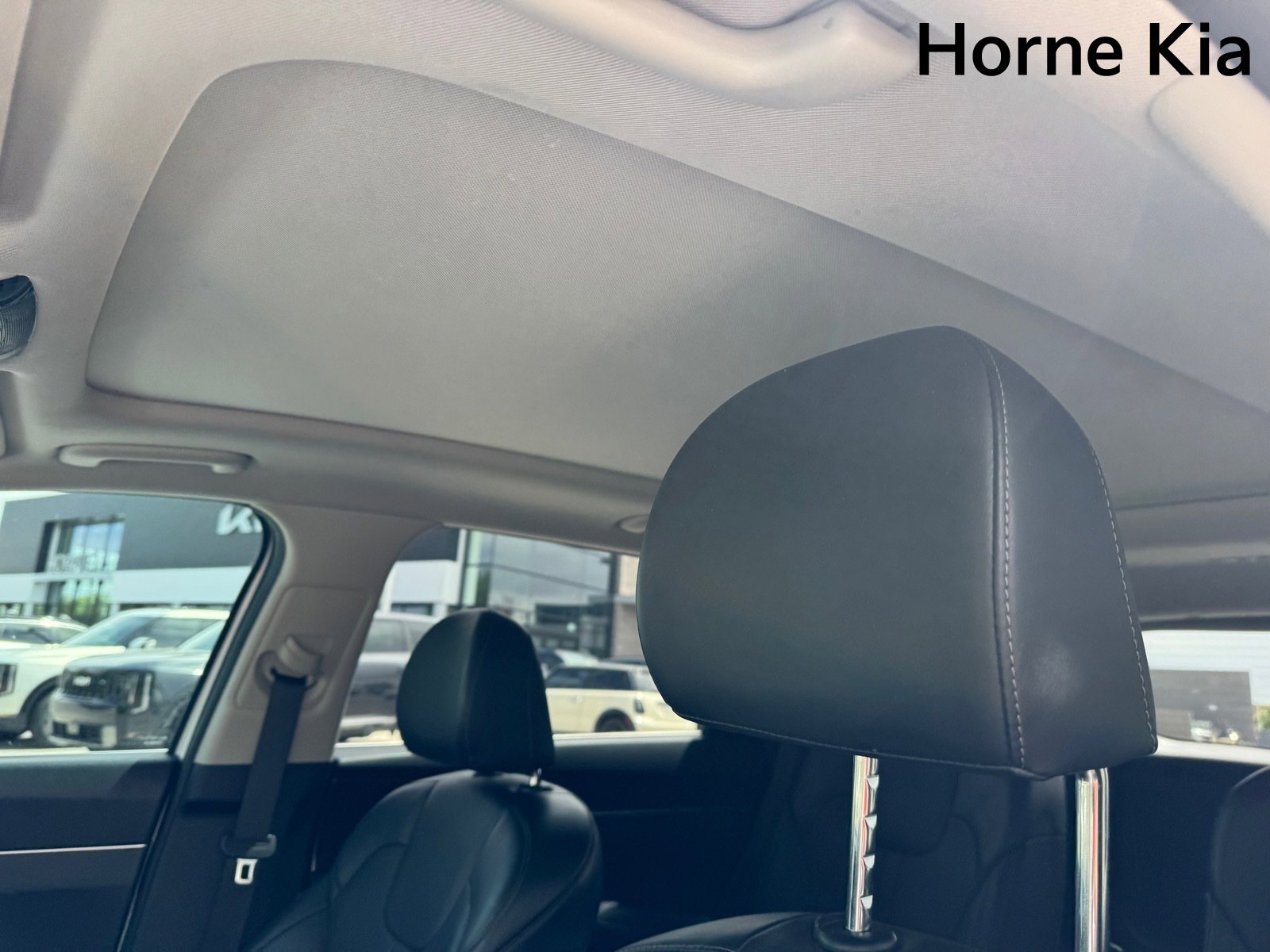 Certified 2022 Kia Sorento EX w/ Panoramic Sunroof Package image 23