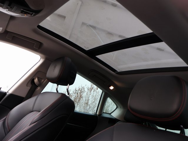 Used 2020 Maserati Levante GranLusso image 46