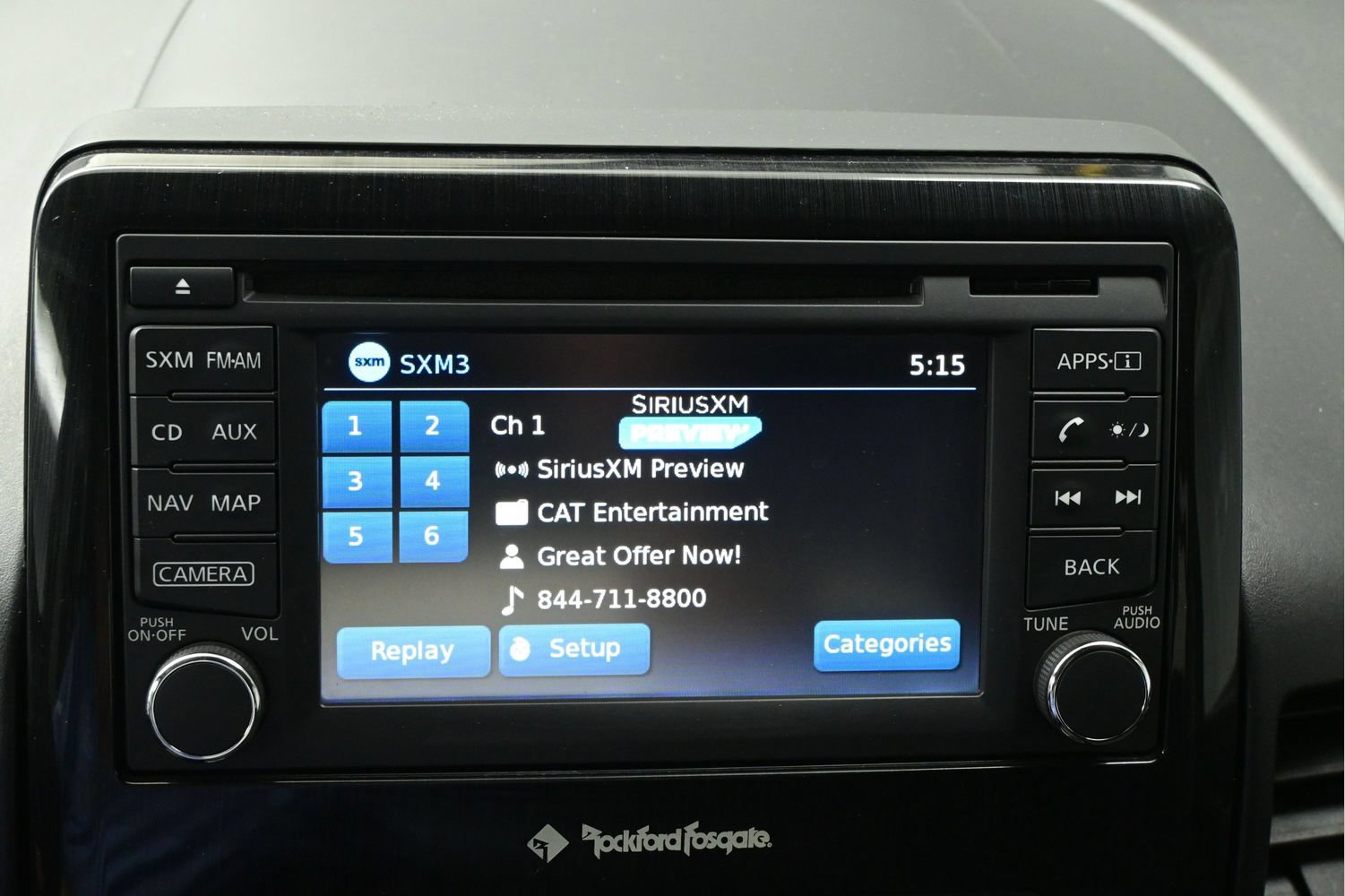 Used 2015 Nissan Titan SV w/ SV Value Truck Package RWD image 16