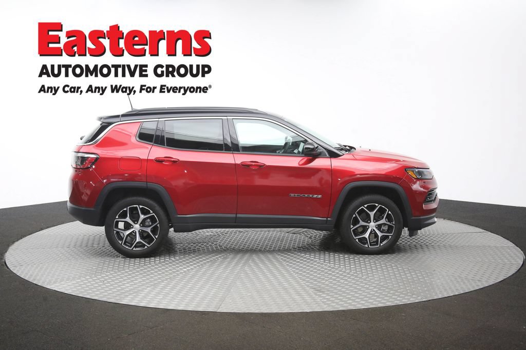 Used 2024 Jeep Compass Limited AWD/4WD image 43
