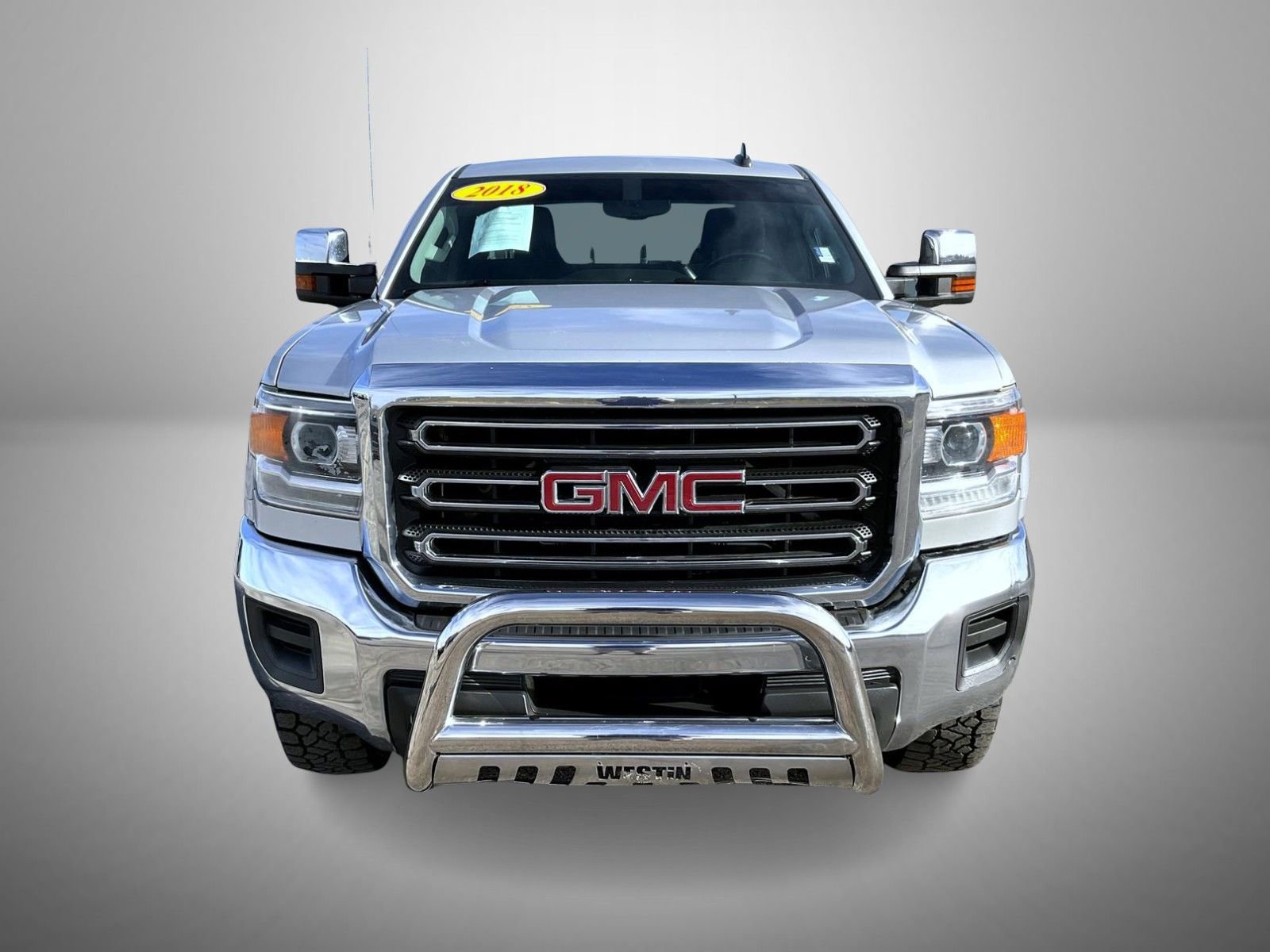 Used 2018 GMC Sierra 2500 SLE image 2