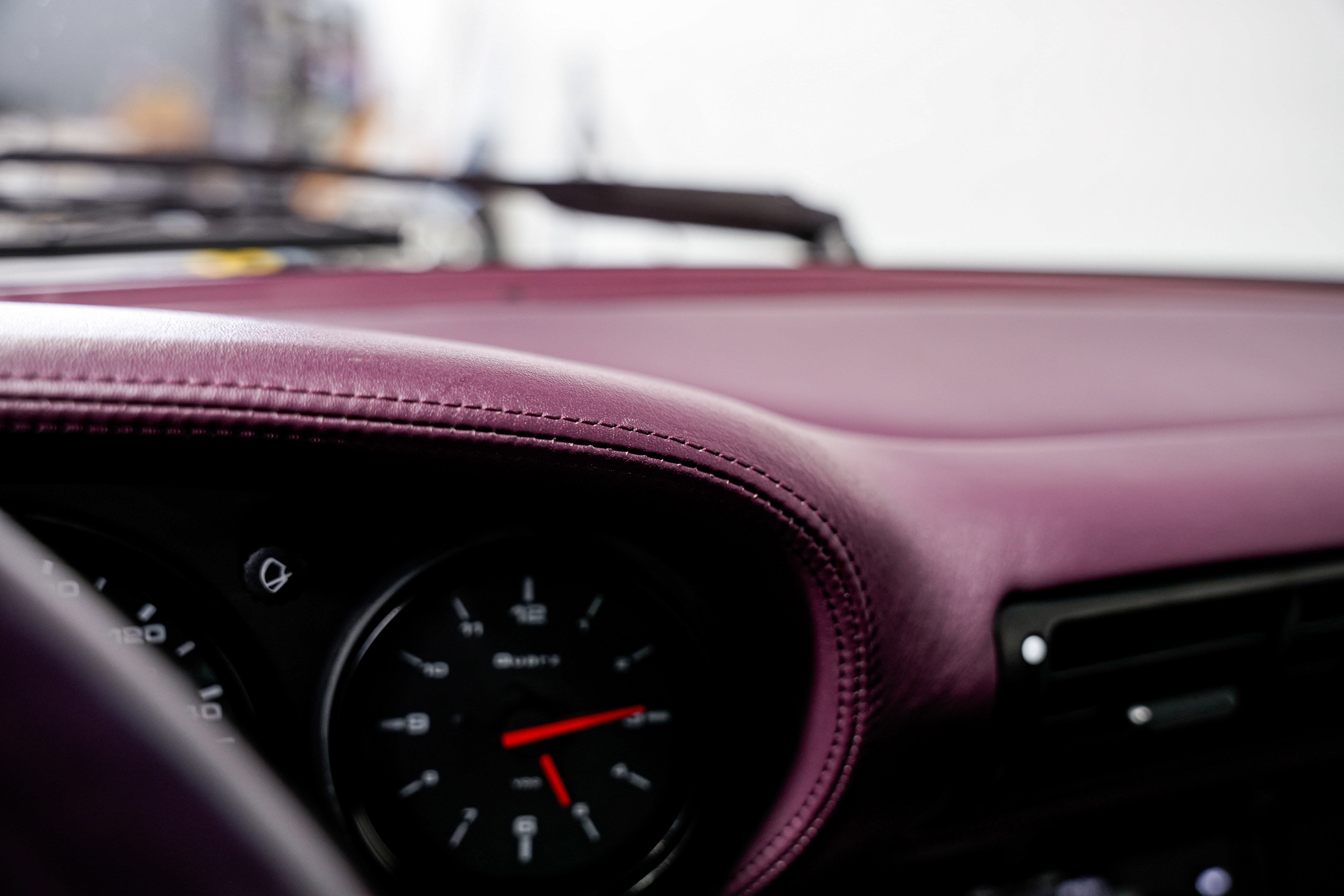 Used 1994 Porsche 911 Turbo RWD image 14