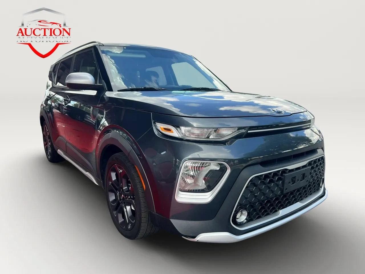 Used 2020 Kia Soul X-Line FWD image 3