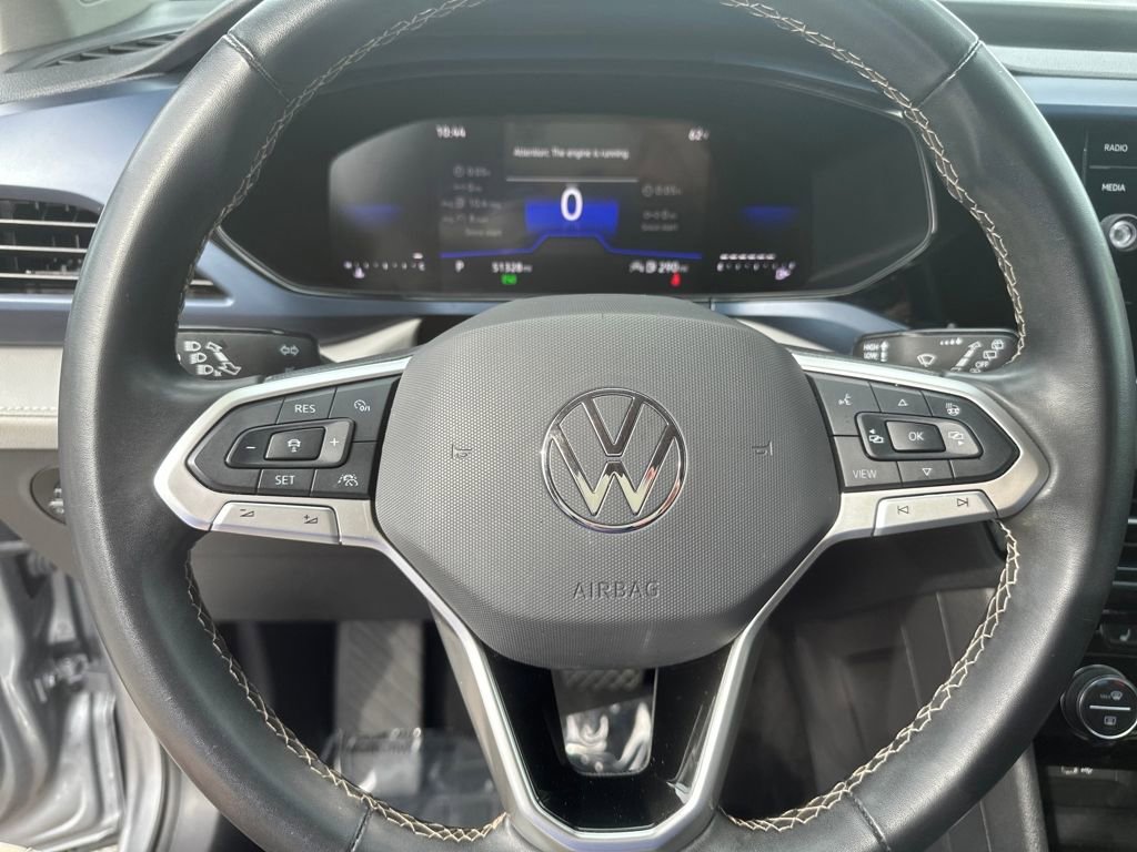 Used 2024 Volkswagen Taos SE FWD image 12