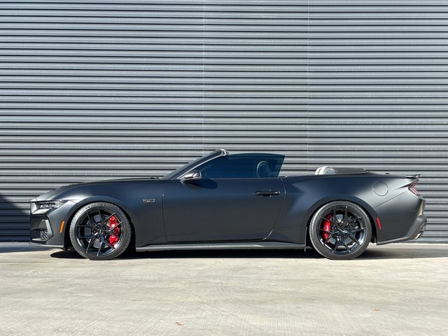 Used 2024 Ford Mustang GT Premium w/ GT Performance Package image 3