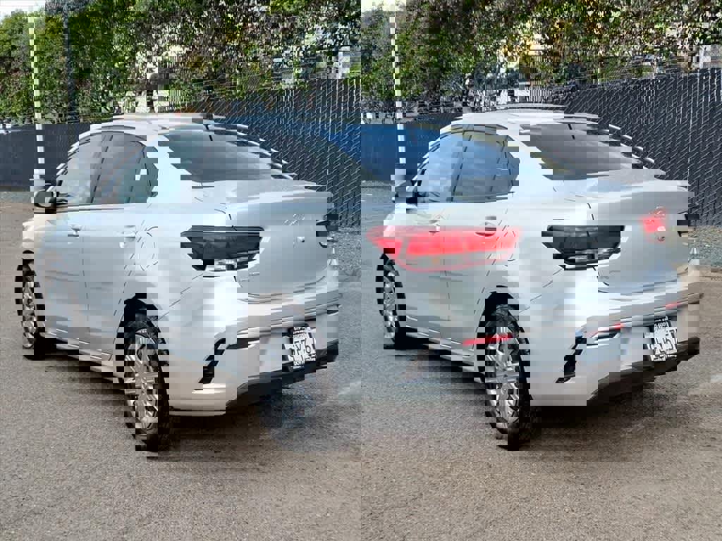Used 2023 Kia Rio LX image 7