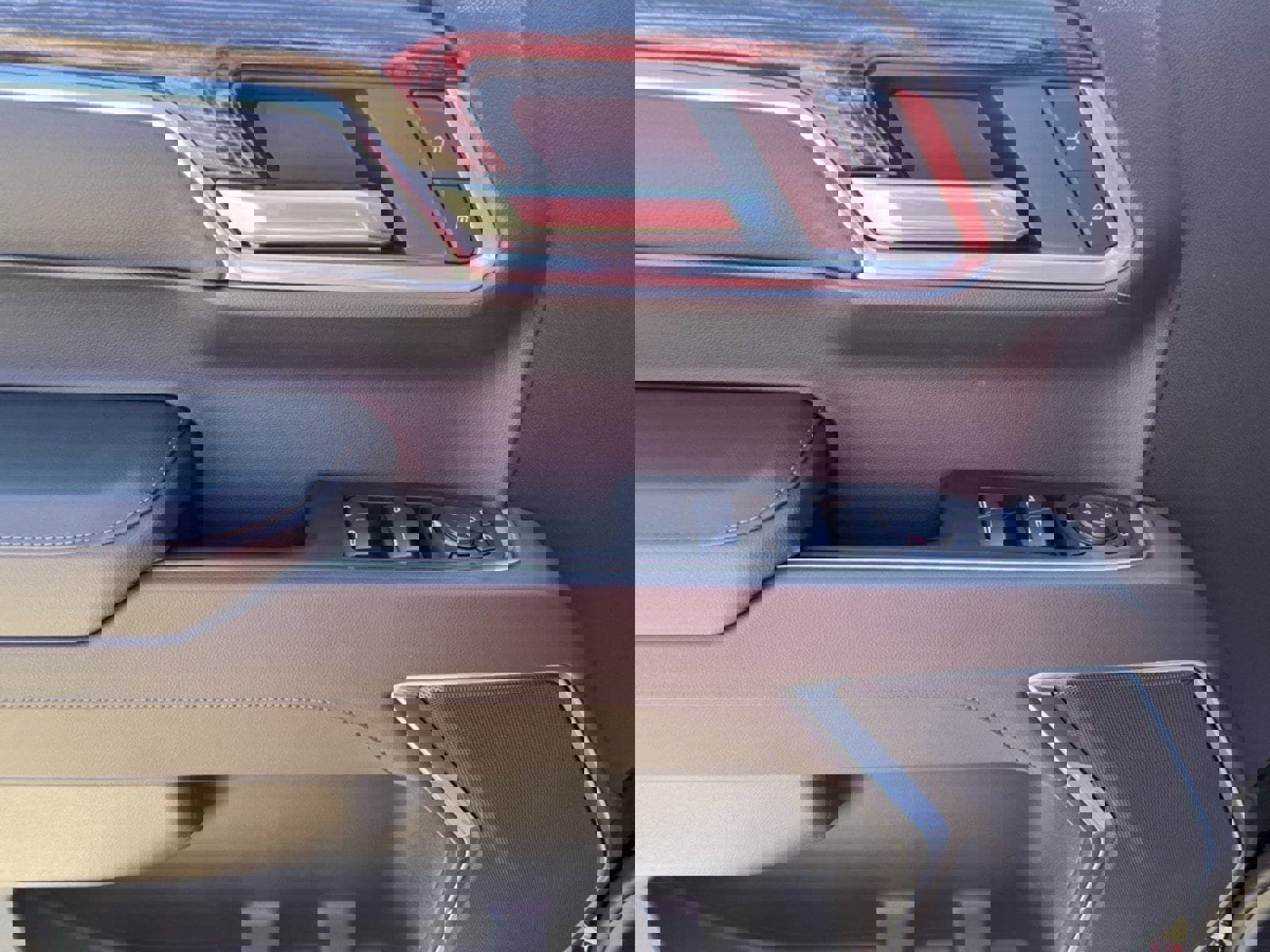 New 2024 GMC Sierra 1500 Elevation image 12