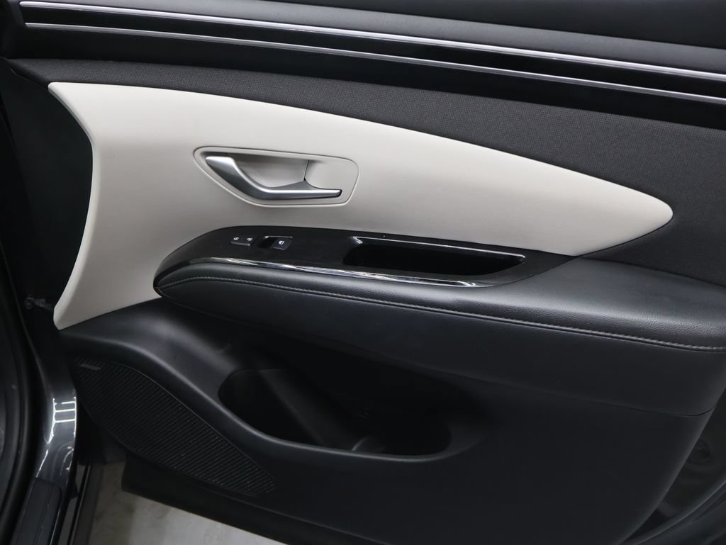 Used 2023 Hyundai Tucson Limited AWD/4WD image 11