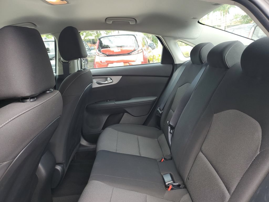 Certified 2023 Kia Forte LXS w/ LXS Technology Package FWD image 15