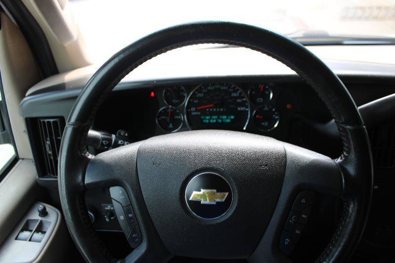Used 2021 Chevrolet Express 2500 Extended w/ Driver Convenience Package RWD image 9