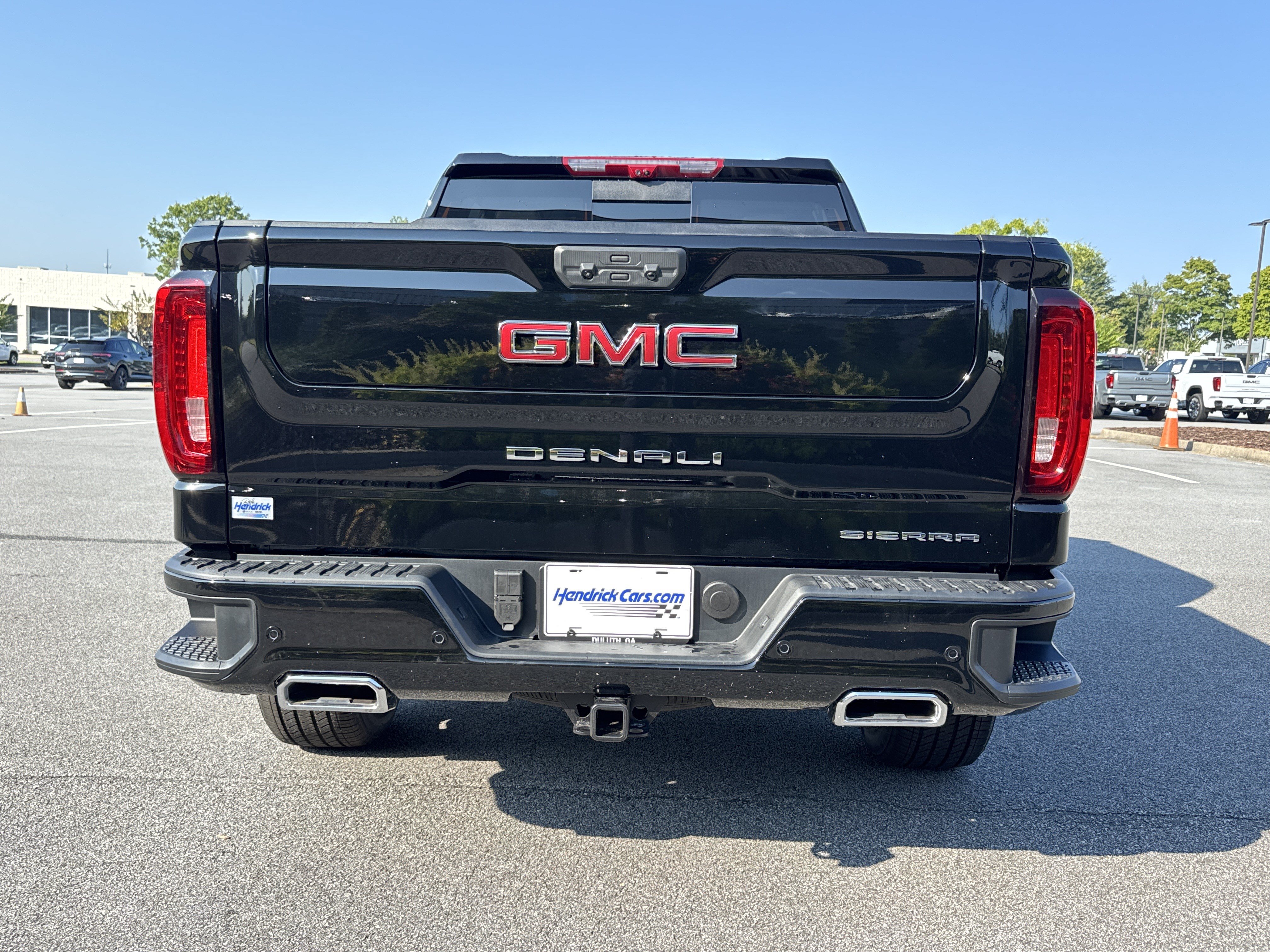 New 2026 GMC Sierra 1500 Denali w/ Denali Reserve Package AWD/4WD image 9
