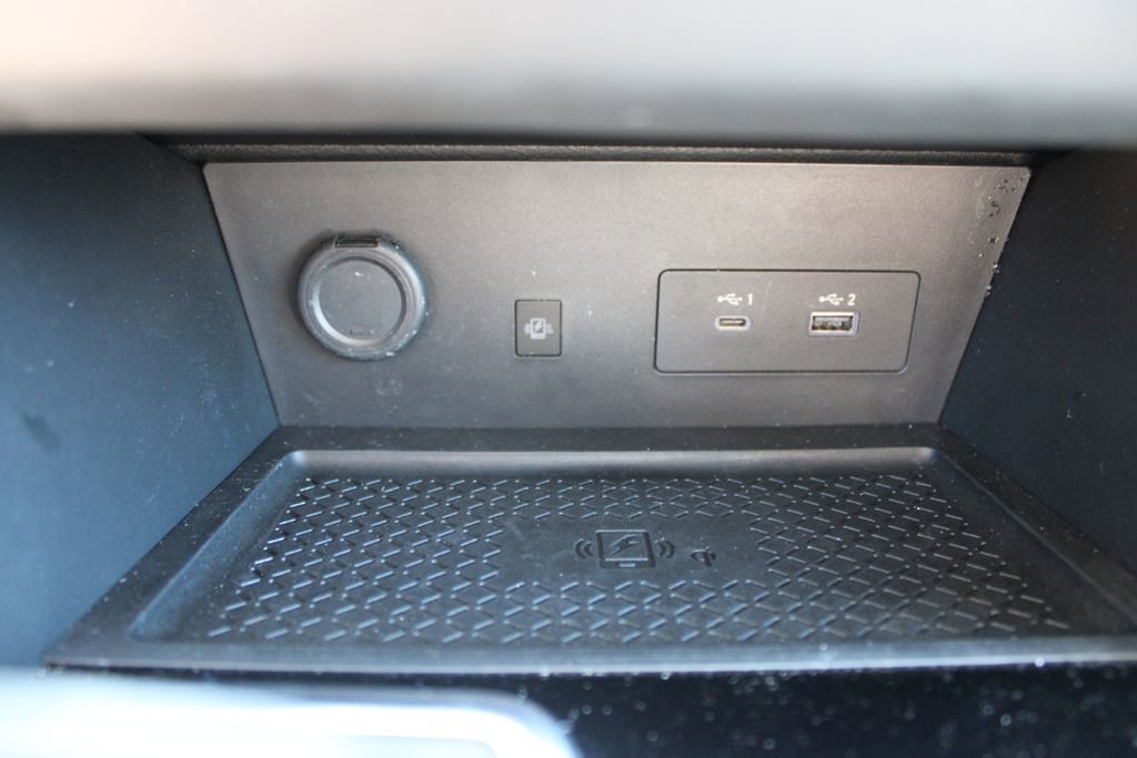 Used 2025 Nissan Pathfinder SL image 44