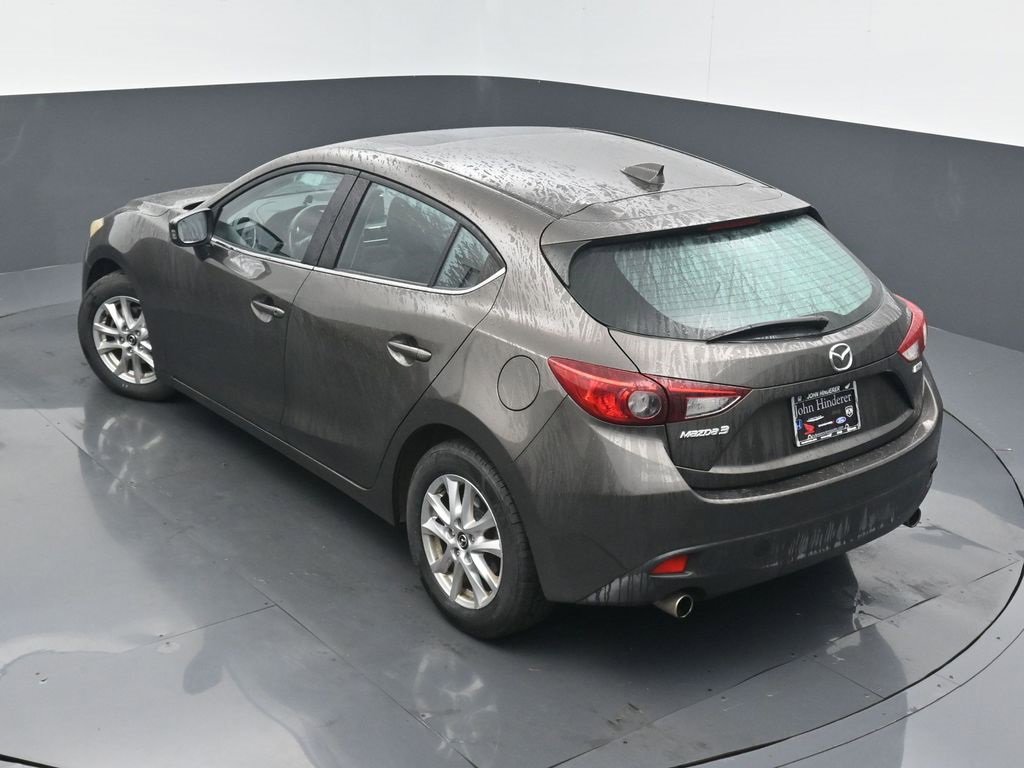 Used 2016 MAZDA MAZDA3 i Touring w/ Popular Equipment Package image 39