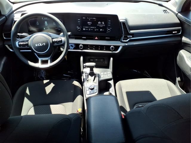 Used 2023 Kia Sportage LX FWD image 12