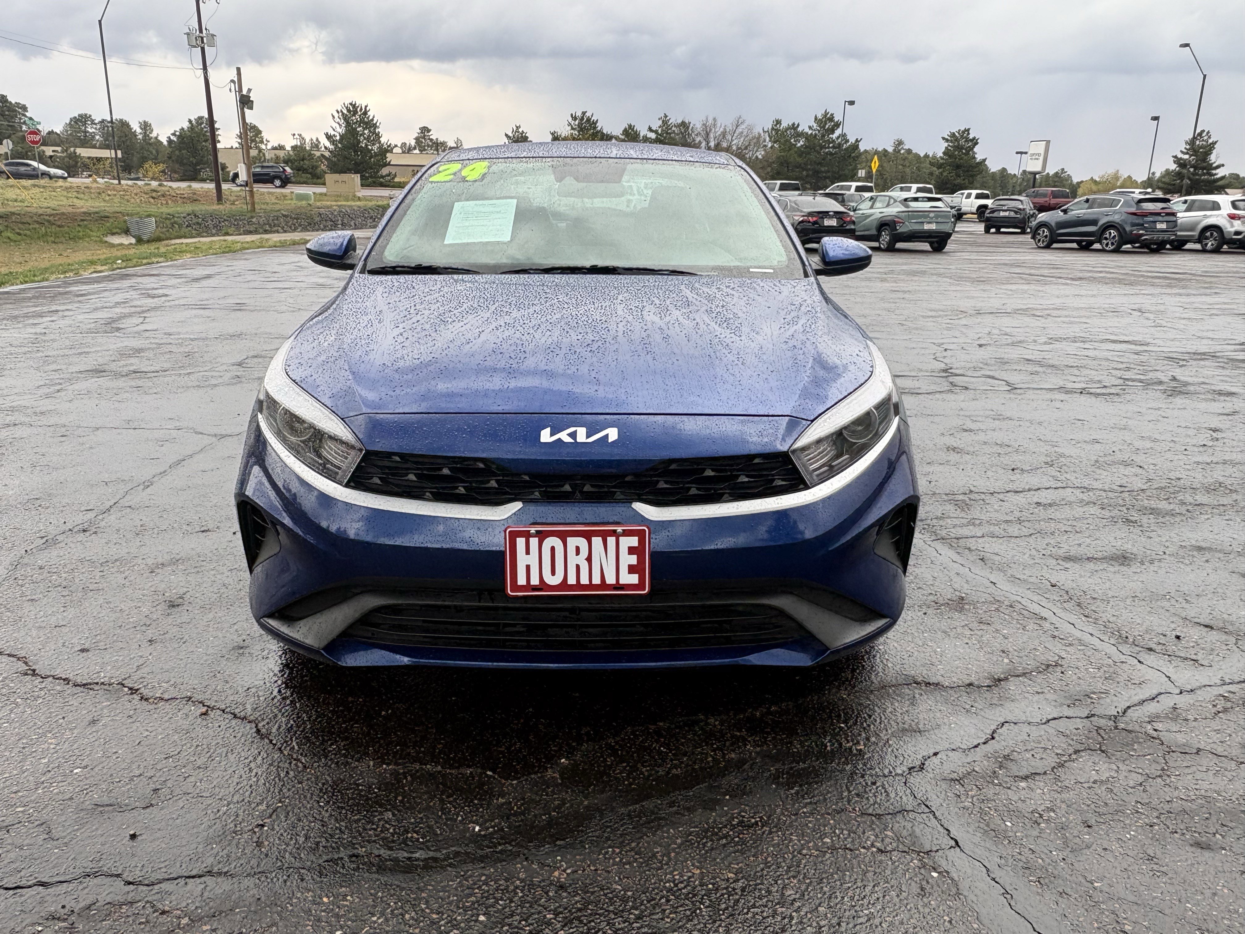 Used 2024 Kia Forte LXS image 4