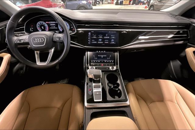 Used 2025 Audi Q8 Premium Plus w/ Premium Plus Package image 15