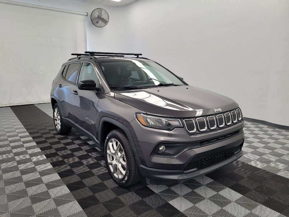Used 2022 Jeep Compass Latitude AWD/4WD image 13