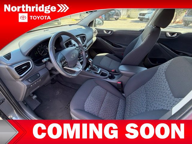 Used 2019 Hyundai Ioniq Plug-In Hybrid FWD image 5