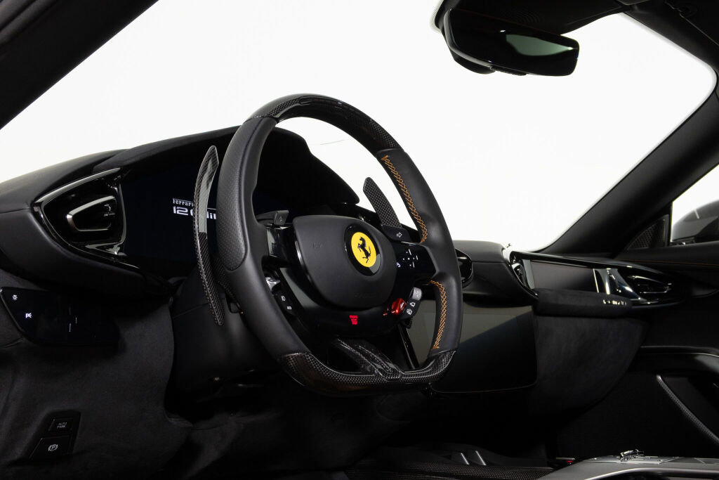 Used 2025 Ferrari 12Cilindri image 32