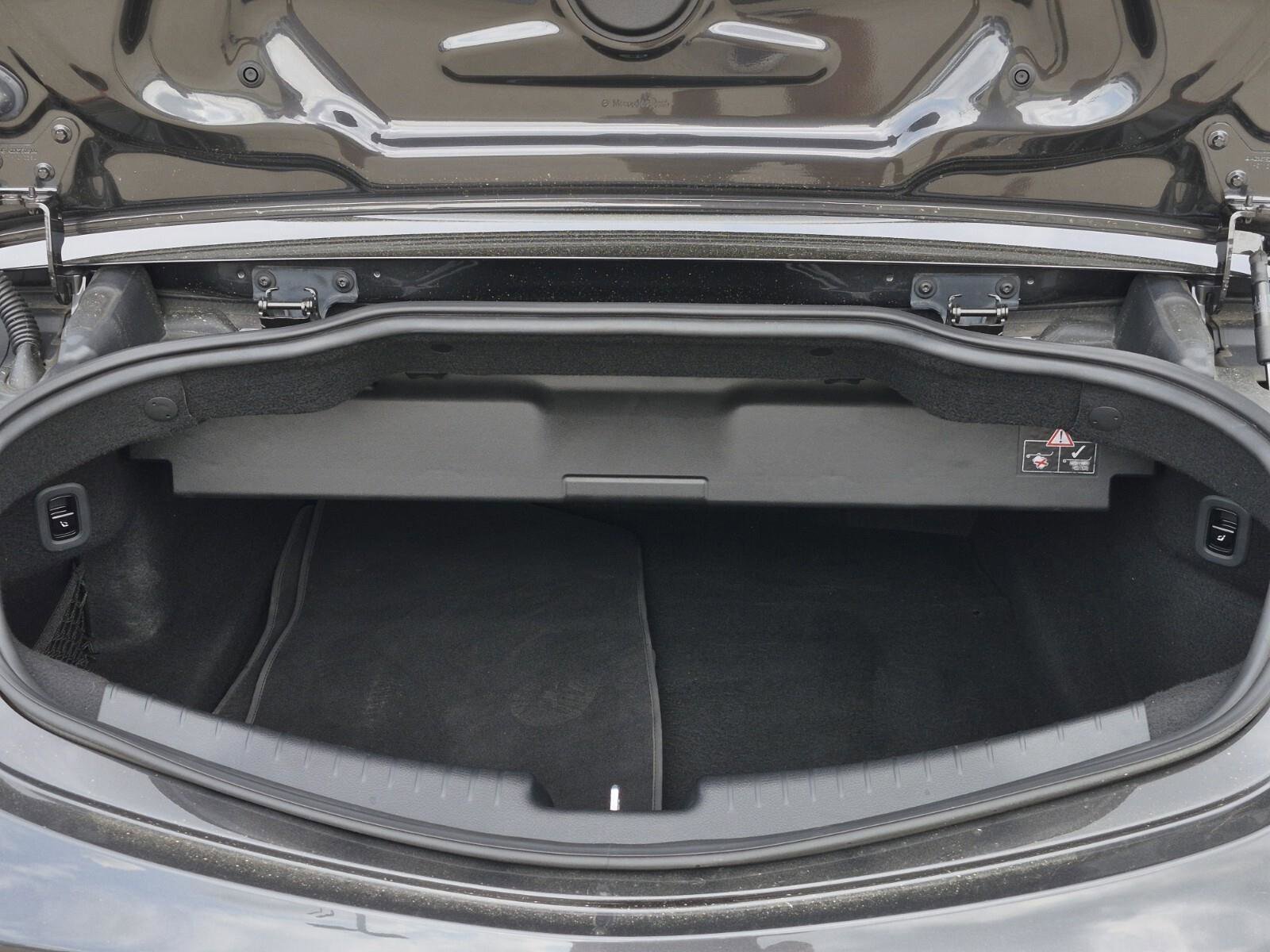 Used 2024 Mercedes-Benz CLE 300 4MATIC Cabriolet image 8